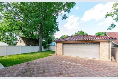 84-29 Kendrick Place, Jamaica, NY 11432 - Photo 43