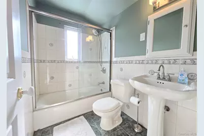 165 Edgewater Avenue, Bayport, NY 11705 - Photo 13