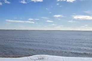 165 Edgewater Ave, Bayport, NY 11705 - Photo 21