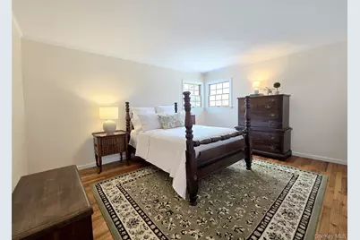 165 Edgewater Avenue, Bayport, NY 11705 - Photo 15