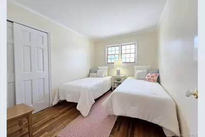 165 Edgewater Avenue, Bayport, NY 11705 - Photo 15