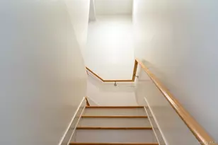 982 E 106th St, Brooklyn, NY 11236 - Photo 7