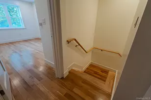 982 E 106th St, Brooklyn, NY 11236 - Photo 9