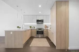 131-05 40th Rd, Flushing, NY 11354 - Photo 7