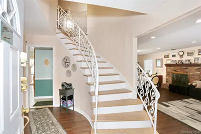 277 Saddle River Road, Airmont, NY 10952 - Photo 3