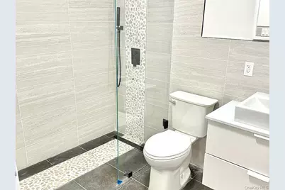 13222 41st Road #501, Flushing, NY 11355 - Photo 5