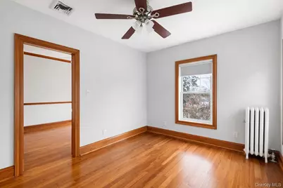 52 Marvin Lane, Islip, NY 11751 - Photo 15