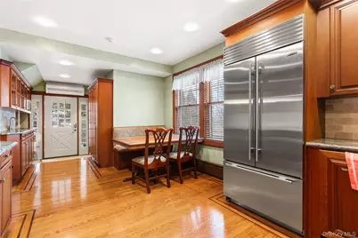 52 Marvin Lane, Islip, NY 11751 - Photo 7