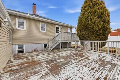 633 7th Street, West Babylon, NY 11704 - Photo 29