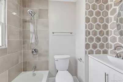 633 7th Street, West Babylon, NY 11704 - Photo 11