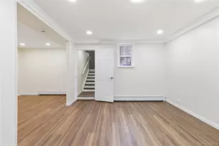 633 7th St, West Babylon, NY 11704 - Photo 23