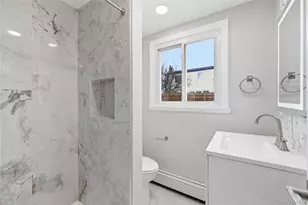 633 7th St, West Babylon, NY 11704 - Photo 15