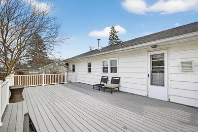 19 Valewood Drive, New Windsor, NY 12553 - Photo 31