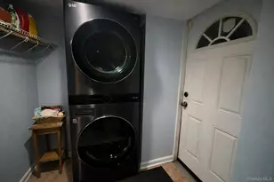 16 Altamont Ave, Sea Cliff, NY 11579 - Photo 17