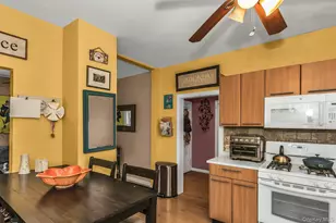 16 Altamont Ave, Sea Cliff, NY 11579 - Photo 9