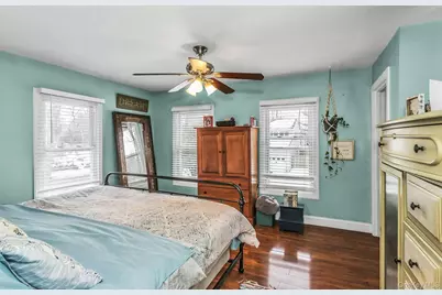 16 Altamont Avenue, Sea Cliff, NY 11579 - Photo 13