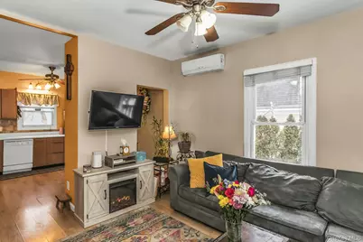 16 Altamont Avenue, Sea Cliff, NY 11579 - Photo 5