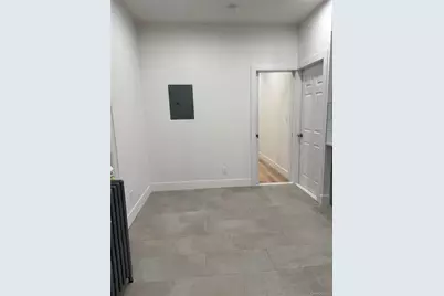 23801 Braddock Avenue #2nd floor, Bellerose, NY 11426 - Photo 3