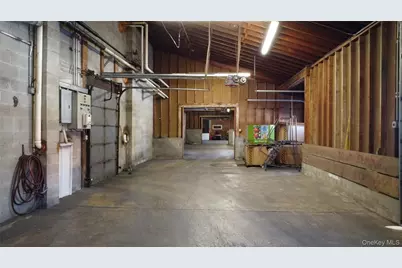 34-36 Hull Avenue, Plattekill, NY 12568 - Photo 9