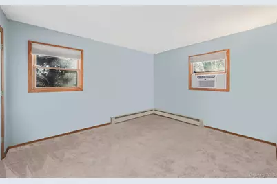 6 Hillside Road, Sound Beach, NY 11789 - Photo 21