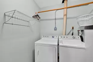 8 Hampton Rd, Airmont, NY 10901 - Photo 43