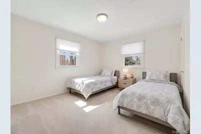 8 Hampton Road, Airmont, NY 10901 - Photo 29