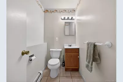 8 Hampton Road, Airmont, NY 10901 - Photo 41