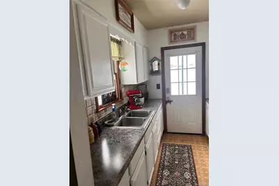 206 Lakeview Road, Wappingers Falls, NY 12590 - Photo 3