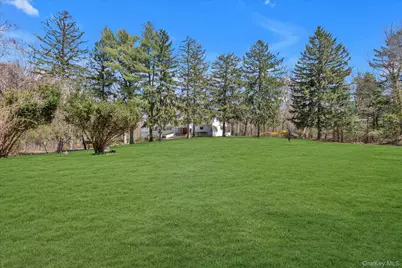 16 Serein Court, Syosset, NY 11791 - Photo 23