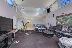 16 Serein Ct, Syosset, NY 11791 - Photo 15