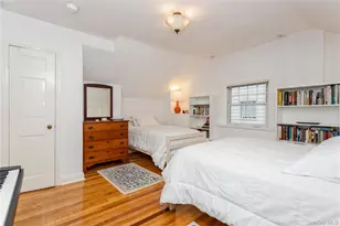 9 Holland Pl, Hartsdale, NY 10530 - Photo 15