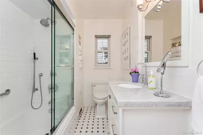 9 Holland Place, Hartsdale, NY 10530 - Photo 11