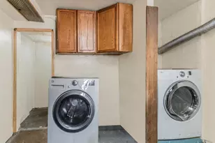 1330 Croes Ave, Bronx, NY 10472 - Photo 17