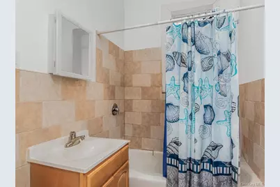 1330 Croes Avenue, Bronx, NY 10472 - Photo 11
