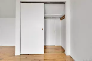 519 W Broadway, Long Beach, NY 11561 - Photo 25