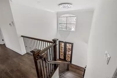 120 Peninsula Drive, Port Jefferson, NY 11777 - Photo 23