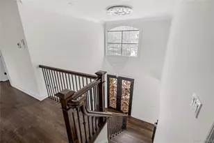 120 Peninsula Dr, Port Jefferson, NY 11777 - Photo 23