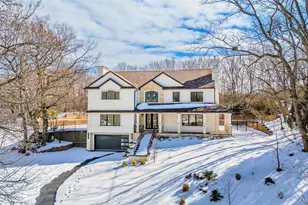 120 Peninsula Dr, Port Jefferson, NY 11777 - Photo 5