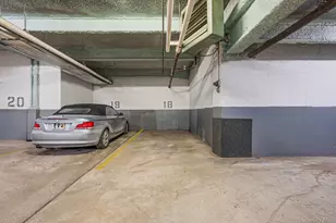 25 Park Pl, Great Neck, NY 11021 - Photo 19