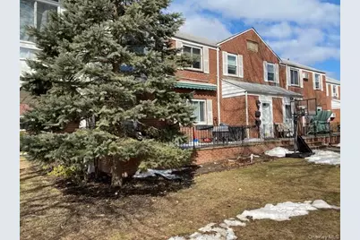 74-39 260th Street #G-1, Glen Oaks, NY 11004 - Photo 1