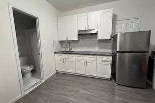 60-59 69th St, Maspeth, NY 11378 - Photo 13