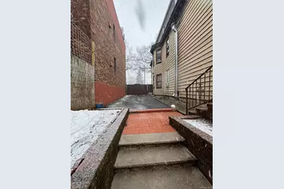 60-59 69th Street, Maspeth, NY 11378 - Photo 21