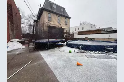 60-59 69th Street, Maspeth, NY 11378 - Photo 23