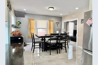 7 Bernhard Street, Hempstead, NY 11550 - Photo 11