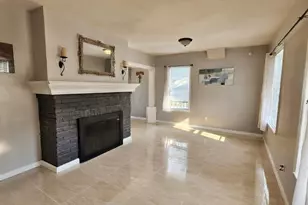 7 Bernhard St, Hempstead, NY 11550 - Photo 9