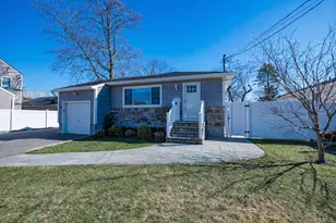 2002 City Ave, Merrick, NY 11566 - Photo 3