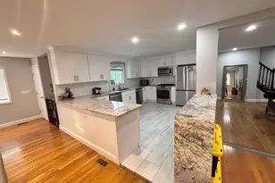 1136 W Broadway, Hewlett, NY 11557 - Photo 11