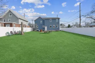 1136 W Broadway, Hewlett, NY 11557 - Photo 15