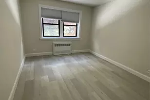 118-60 Metropolitan Ave, Kew Gardens, NY 11415 - Photo 5