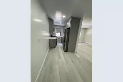 118-60 Metropolitan Avenue #2 I, Kew Gardens, NY 11415 - Photo 17